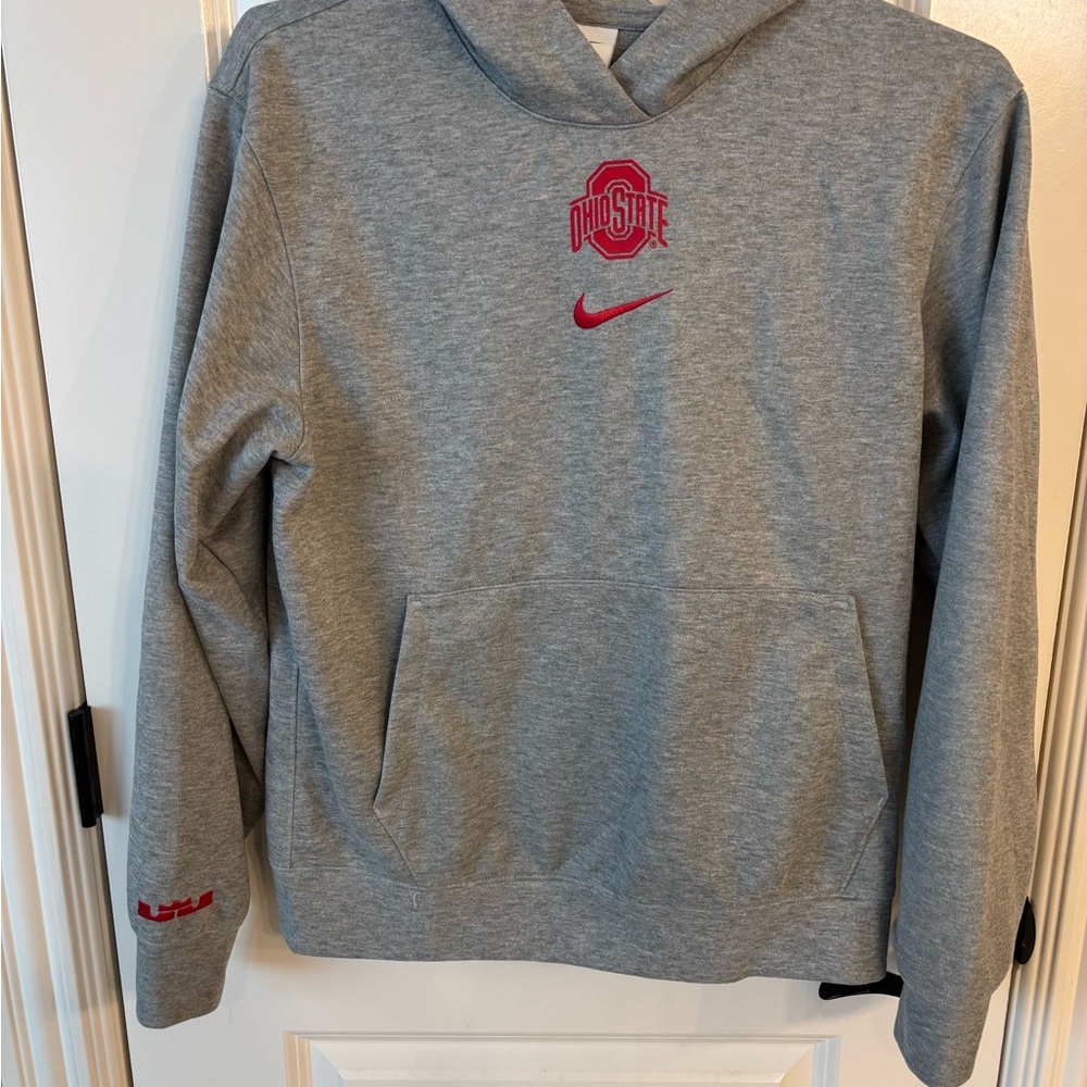 Nike Men’s Small King James Gray Hoodie